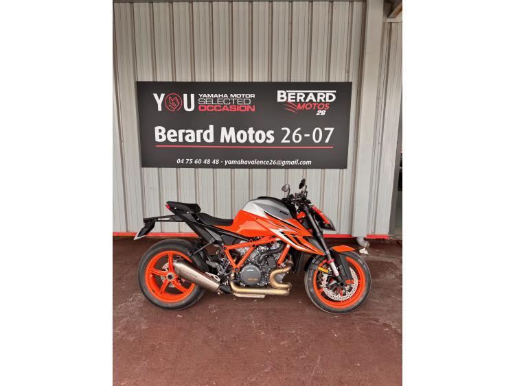 KTM 1290 SUPER DUKE R